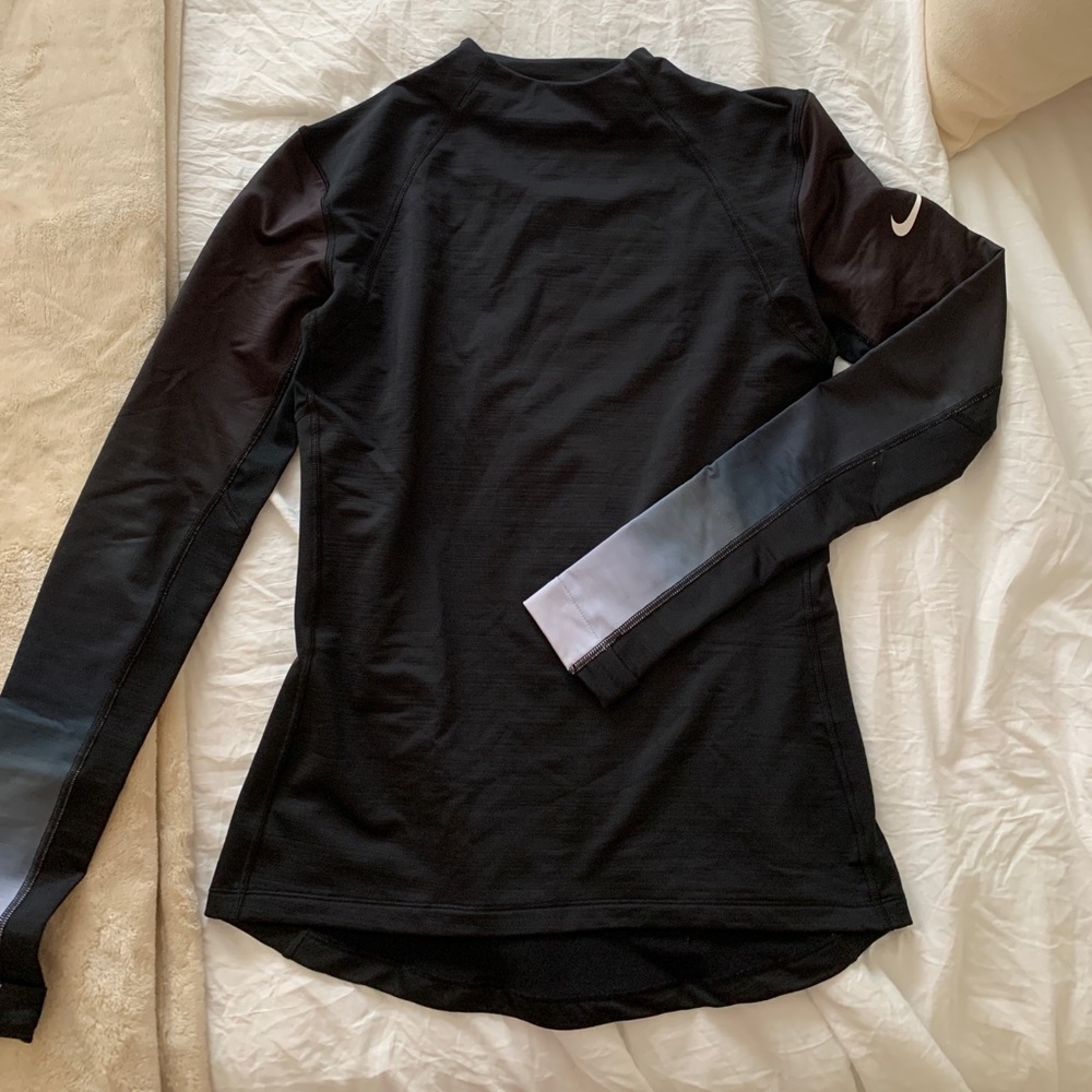 Nike Hyperwarm Pullover